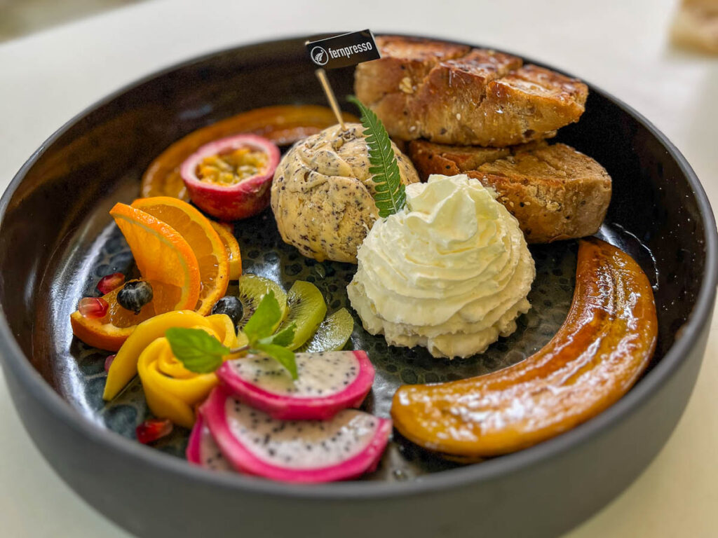 Healthy Honey Toast with fruit and whipped cream at Fernpresso At Lake Chiang Mai