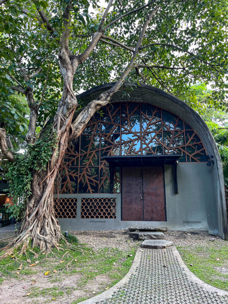 Suan Chang Puak at Early Owls, Chiang Mai, Thailand