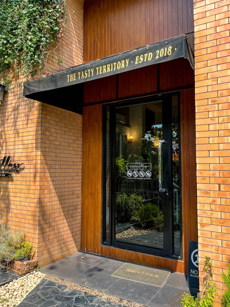 Caramellow Cafe, Chiang Mai, Thailand