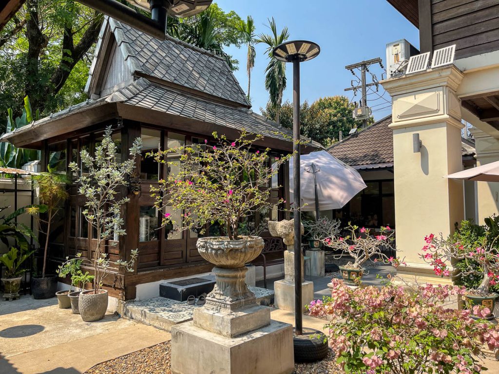 Outside at Goodneighbor Cafe, Chiang Mai