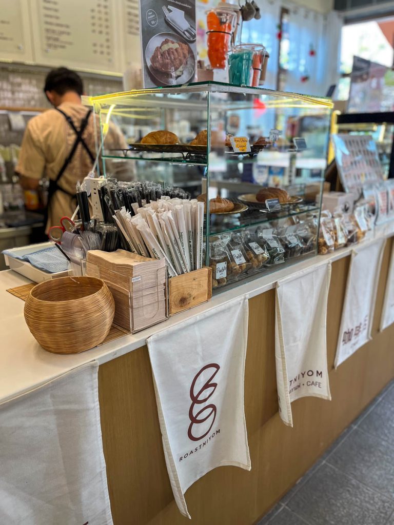 Roastniyom JJ-ECO, Chiang Mai Roastniyom JJ-ECO, Chiang Mai