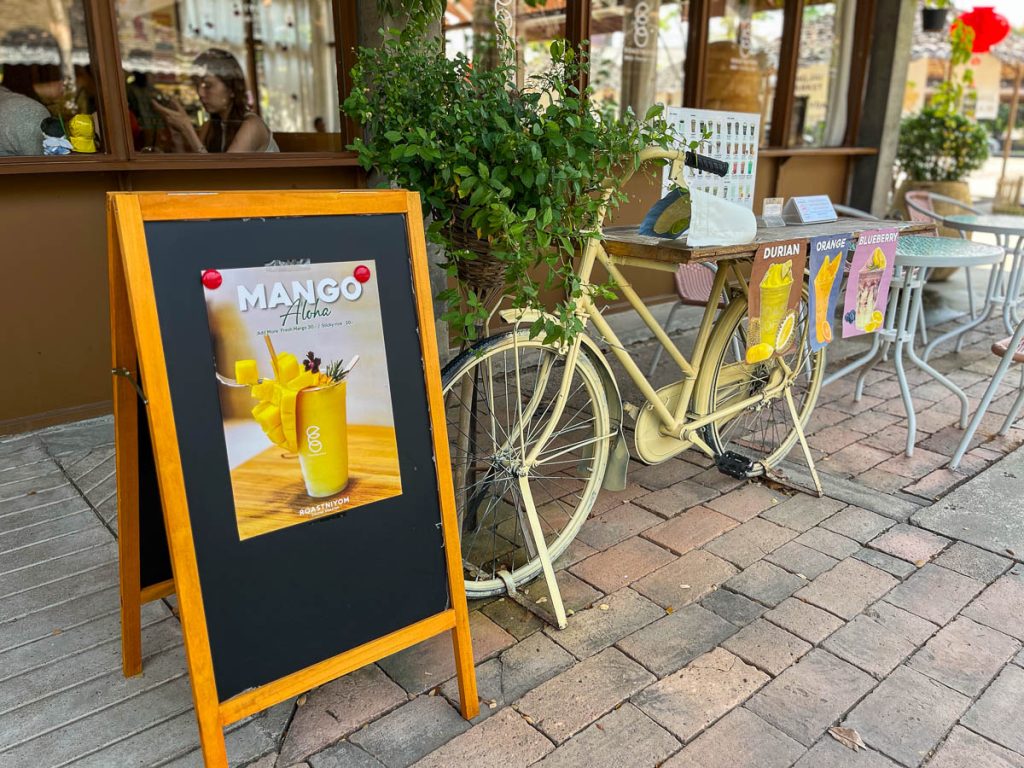 Roastniyom JJ-ECO, Chiang Mai, Thailand