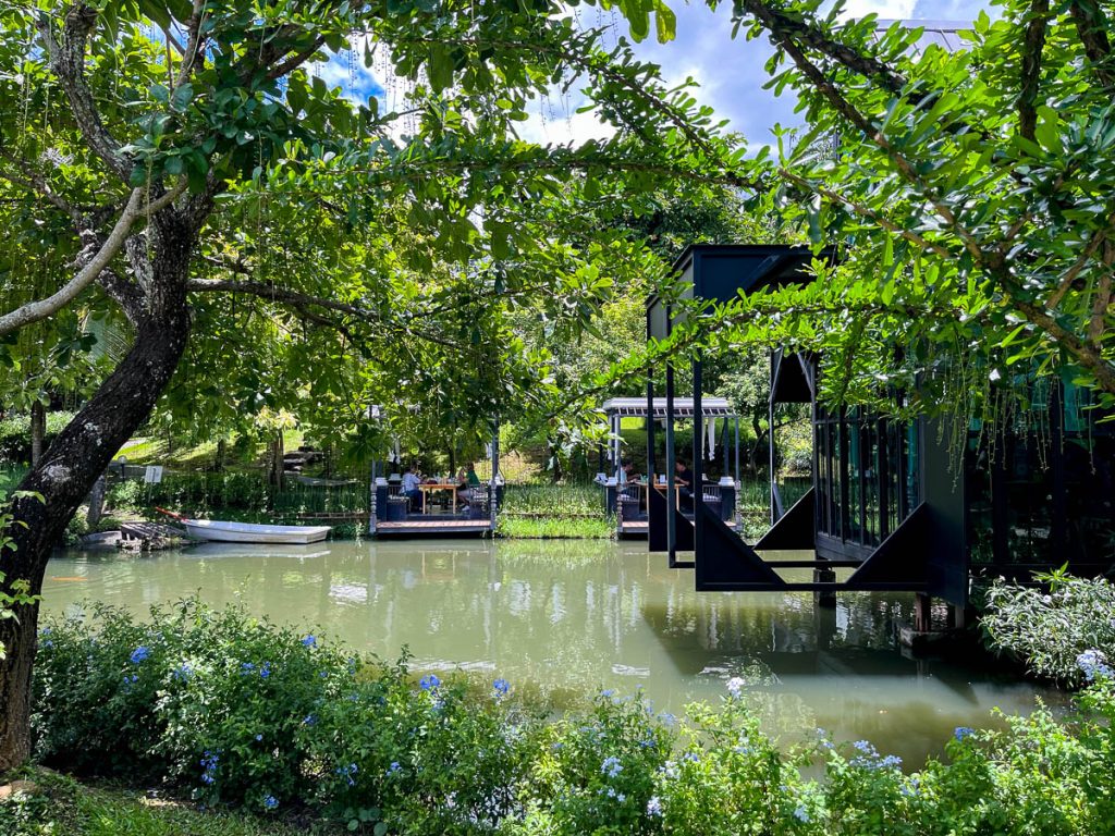 Pondside dining pavilions and garden setting at Fleur Cafe & Eatery in Mae Rim, Chiang Mai, ideal for romantic dates and special occasion dining
