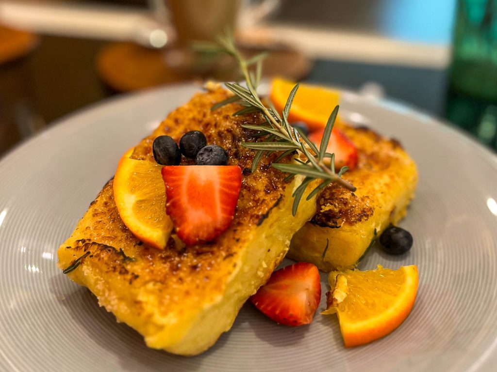 Brûlée French Toast with fresh fruit and berry sauce at Caramellow Cafe Chiang Mai